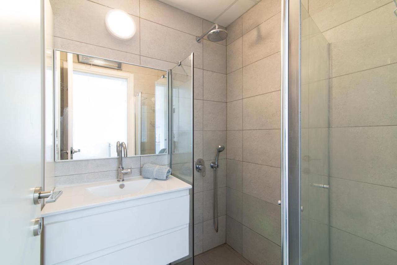 Hilton Bay Apartment With The Shelter Tel Aviv Ngoại thất bức ảnh